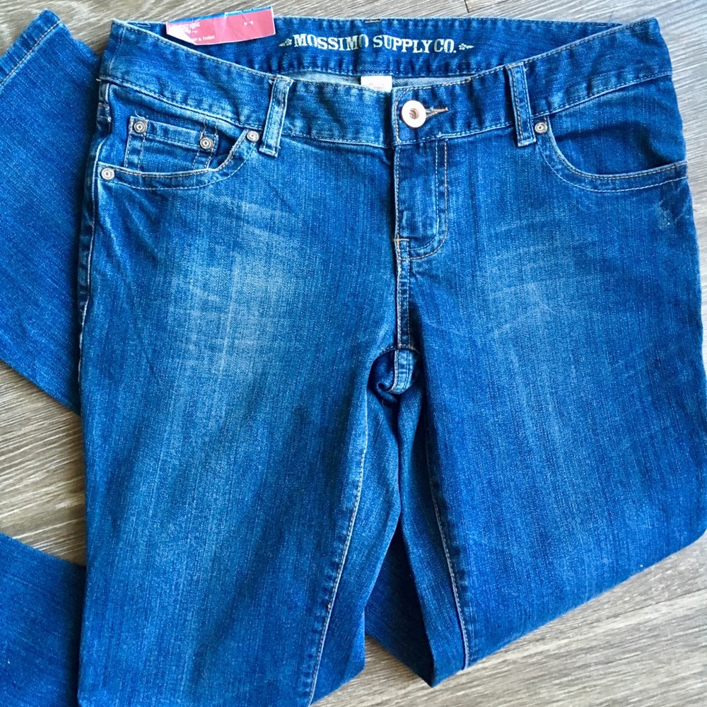 NWT Mossimo Low Rise Bootcut Jeans, Size 9